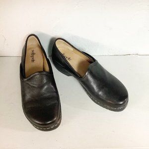 Softspots Black Leather Clog Loafer Size 7.5